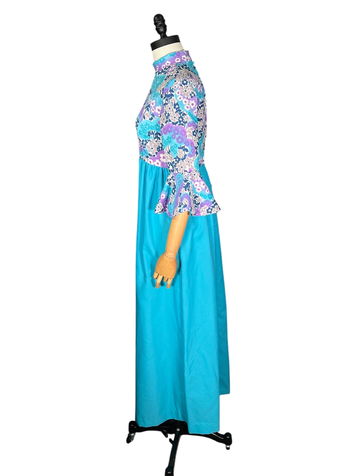 60s Bell Sleeve Dress
