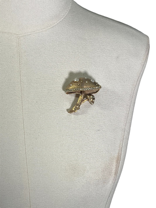 60s Capri Brooch
