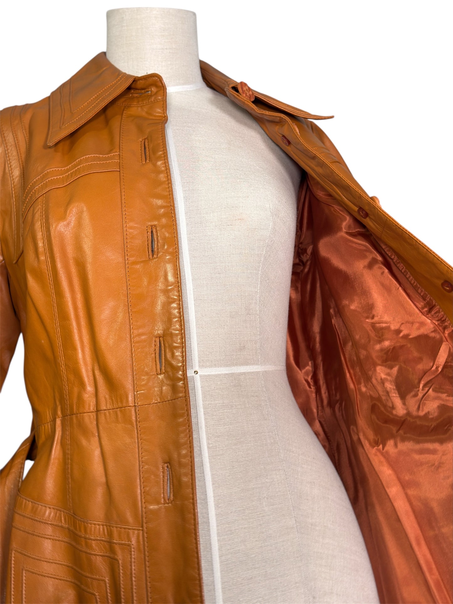 70s Suburban Heritage Leather Trench Coat