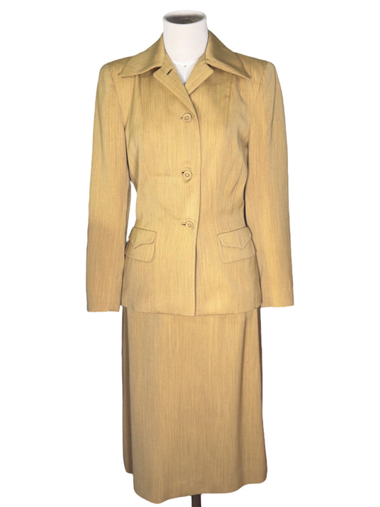 1940s Macy's Kansas City Yellow-Green Raw Silk Two Piece Skirt Suit