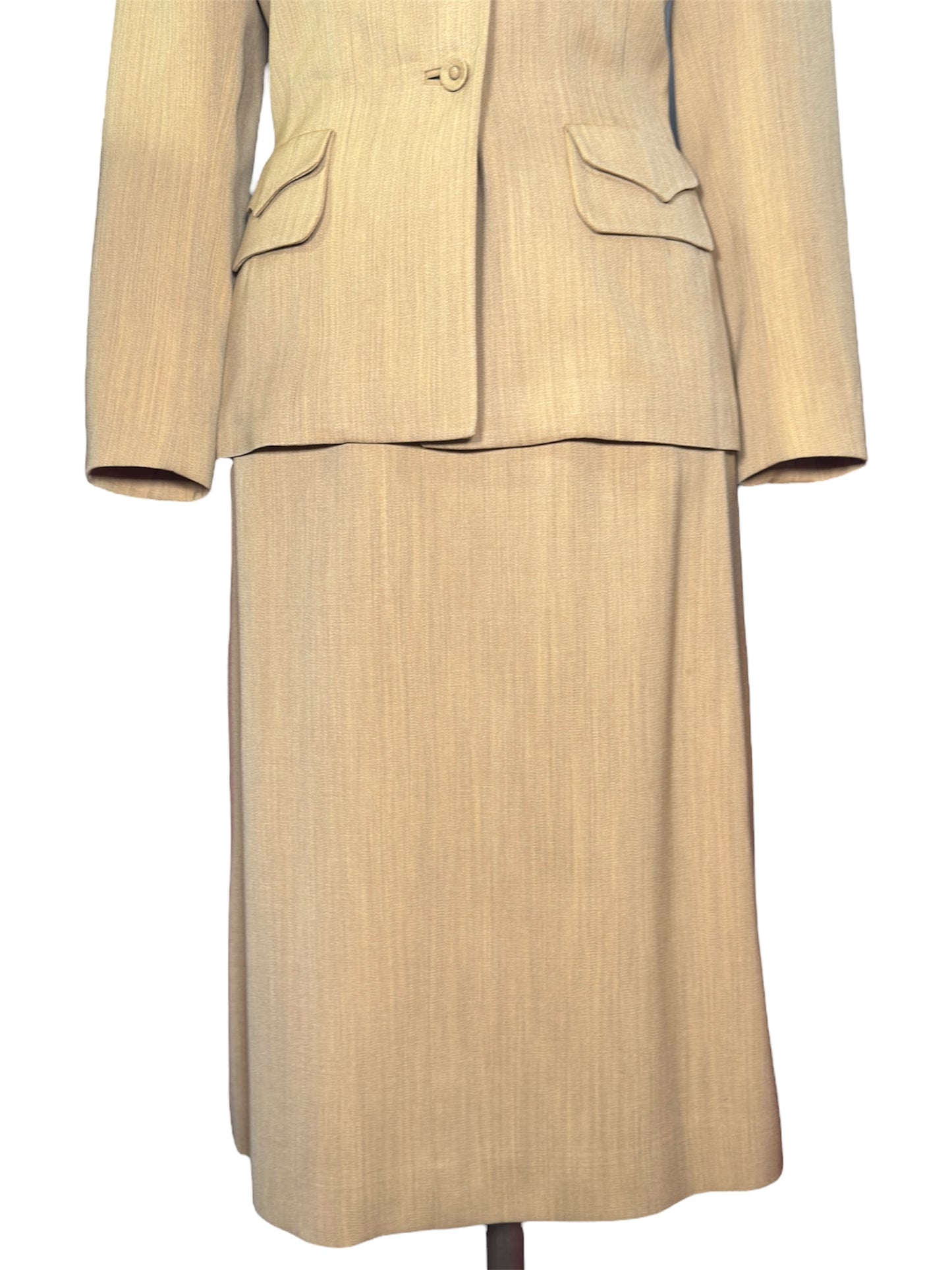 1940s Macy's Kansas City Yellow-Green Raw Silk Two Piece Skirt Suit