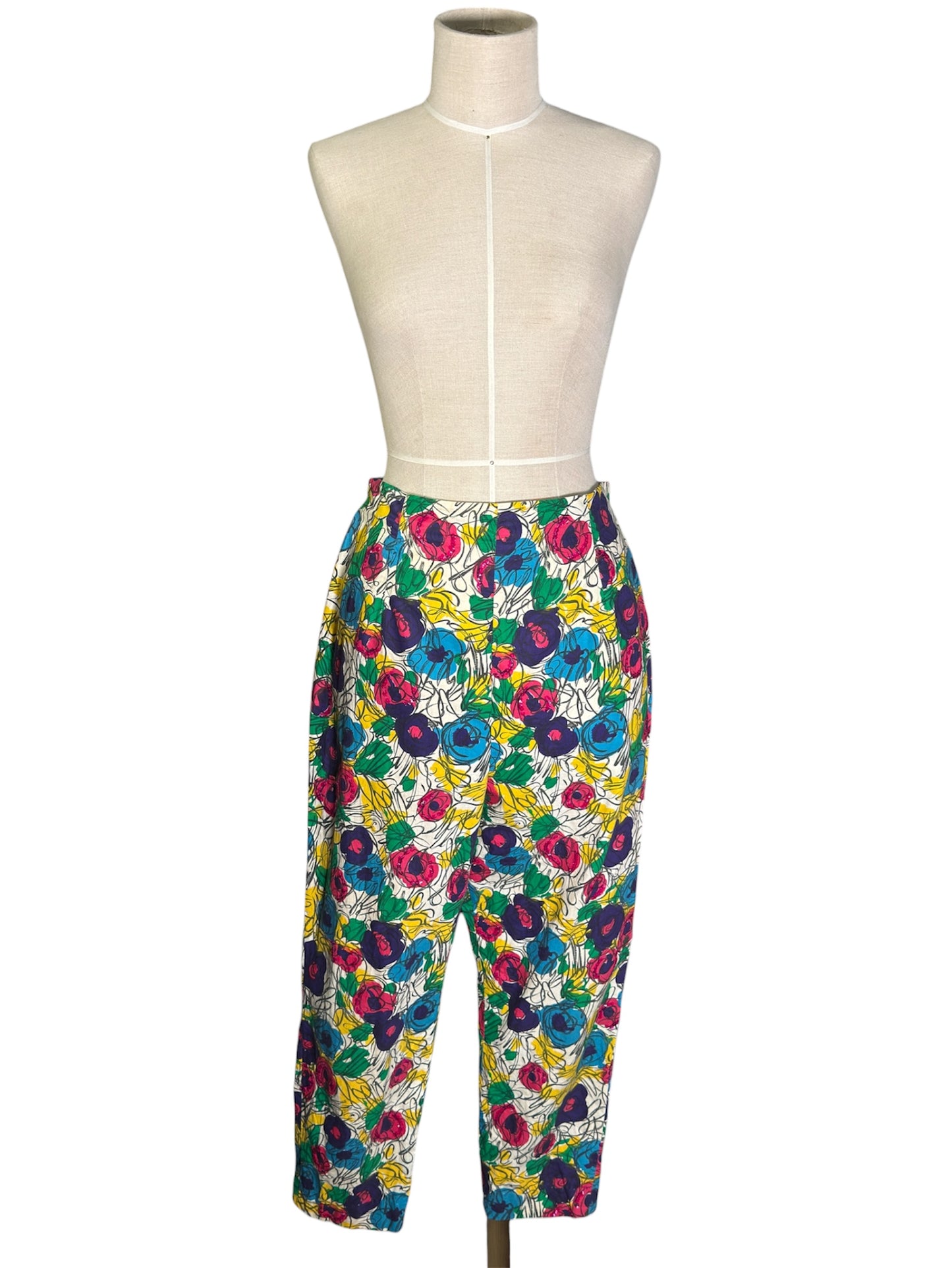 1950s High Waisted Floral Print Sequined Capri Pants
