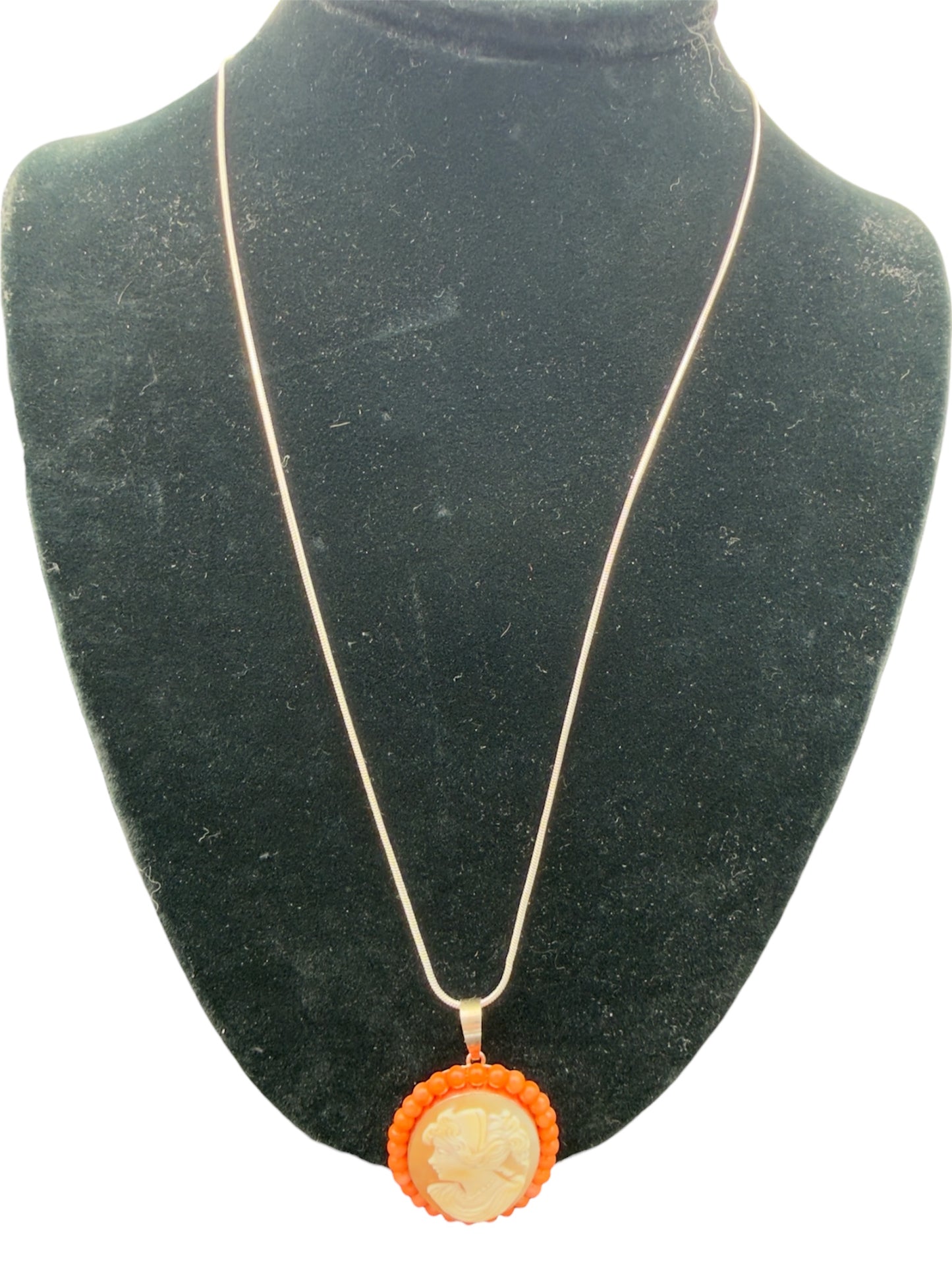 Vintage Italian Cameo Pendant Necklace With Sterling Silver 925 Setting
