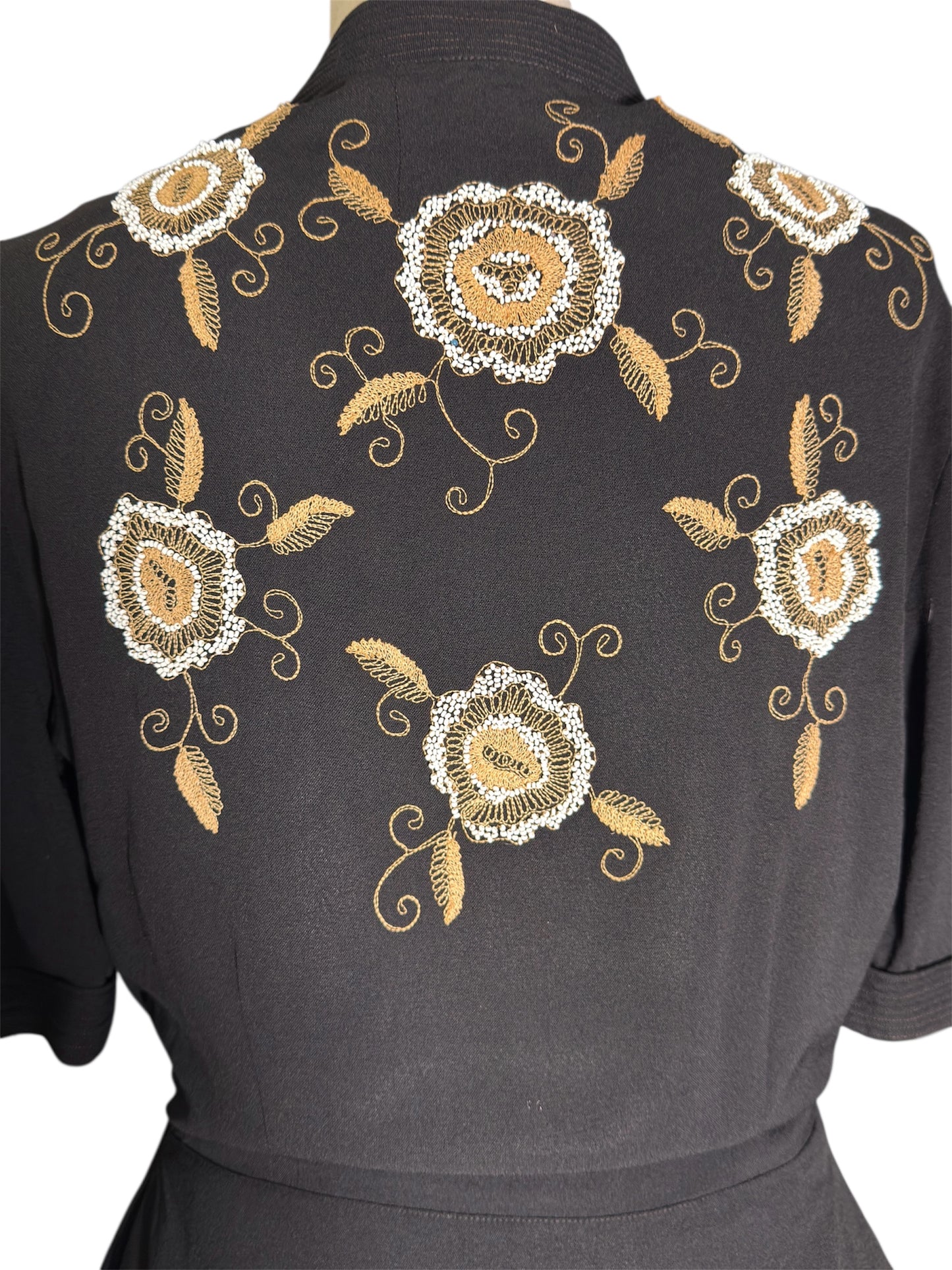 1940s Jeanne Lanvin Crepe Jacket And Dress Set With Embroidered Floral Motif