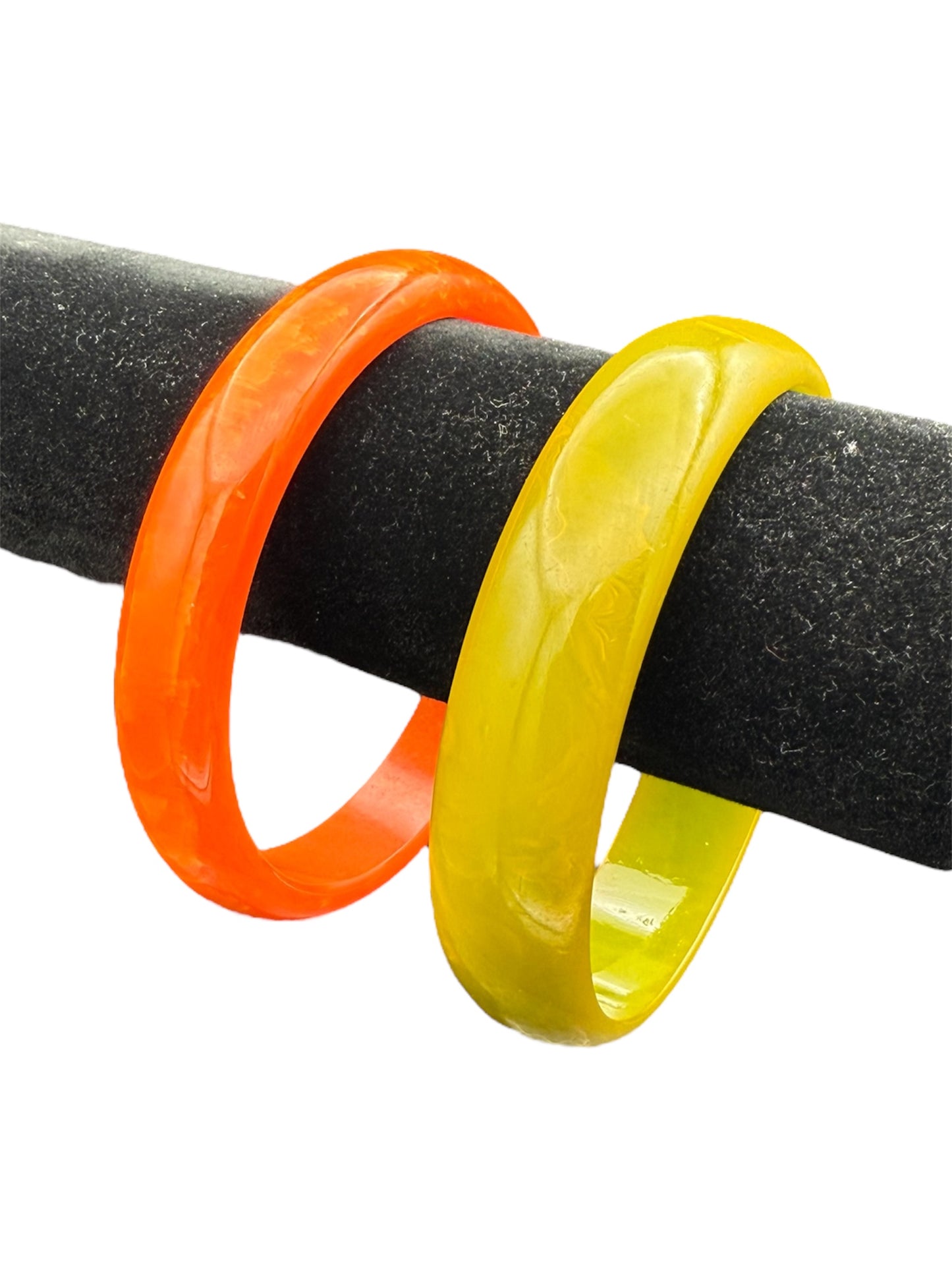 Bakelite Bangles Green and Orange Set
