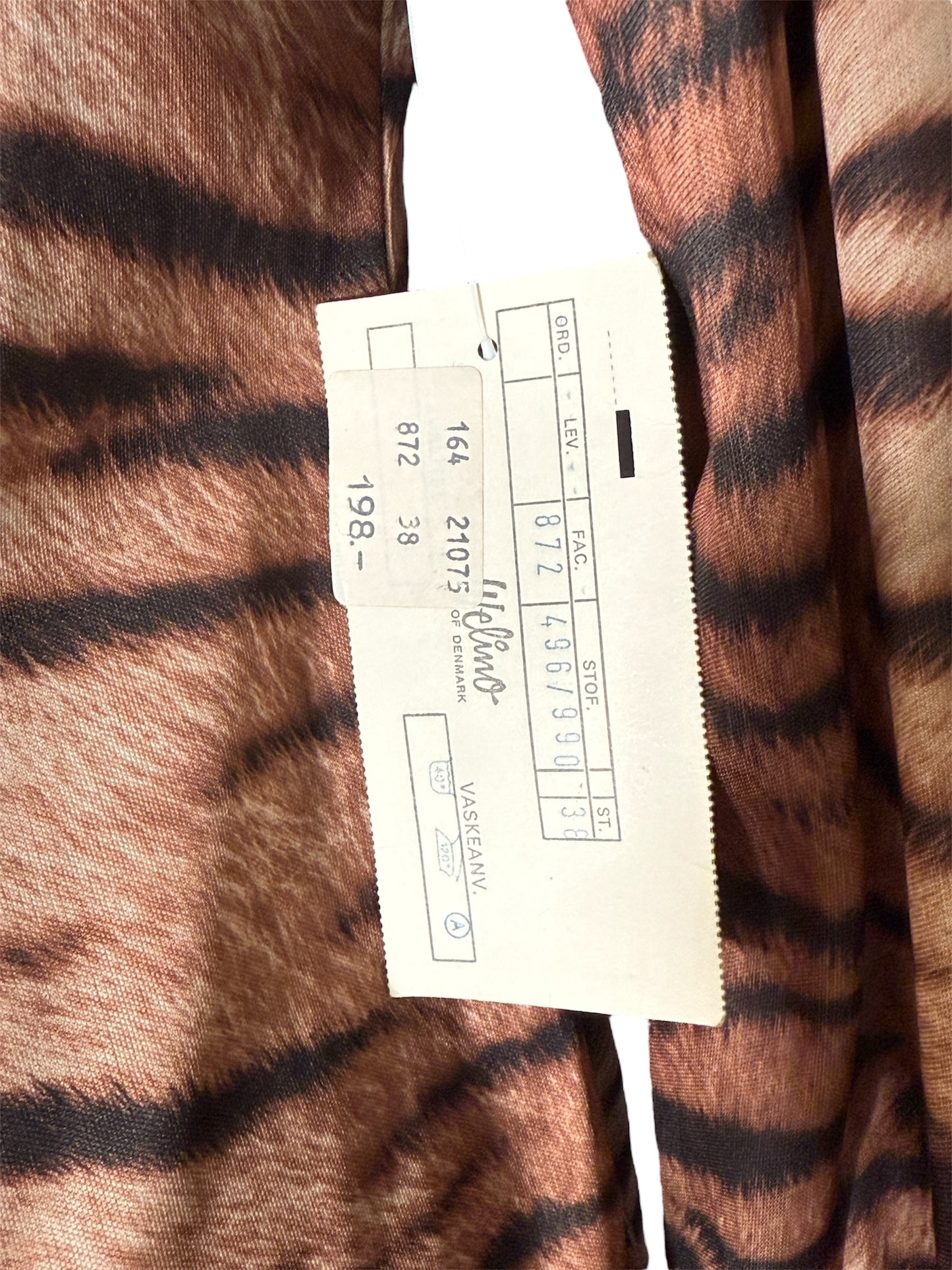 70s Welino Tiger Print Disco Shirt