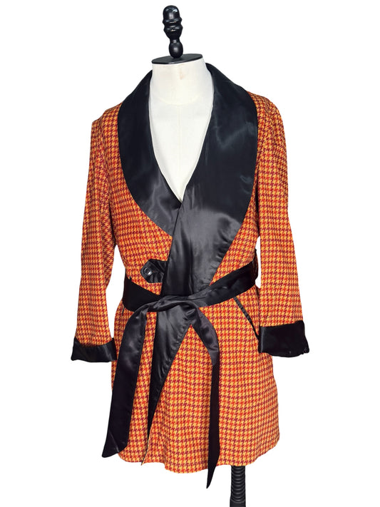 1950s Houndstooth Print Smoking Jacket