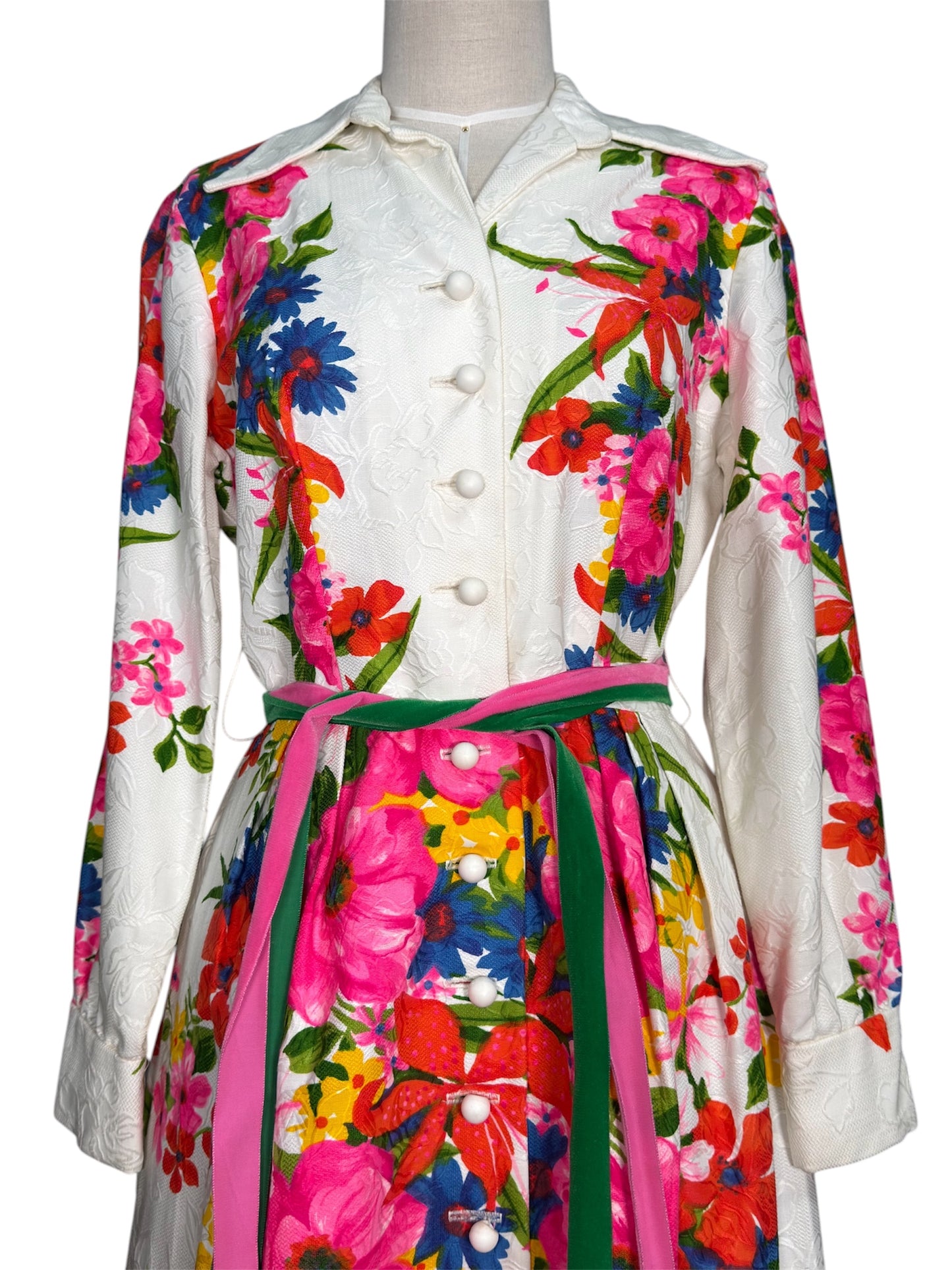 1970s Stephen O'Brady Floral White/Multicolor Dress with Belt