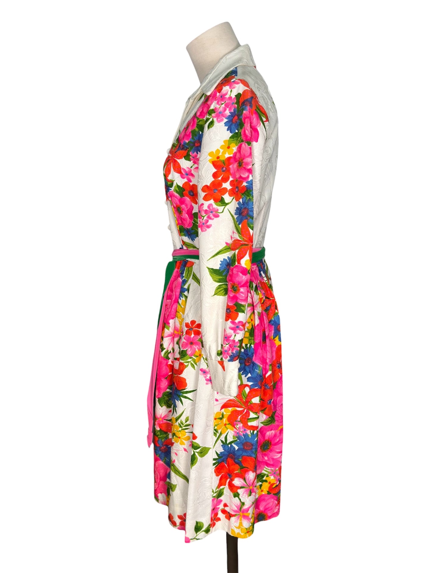 1970s Stephen O'Brady Floral White/Multicolor Dress with Belt